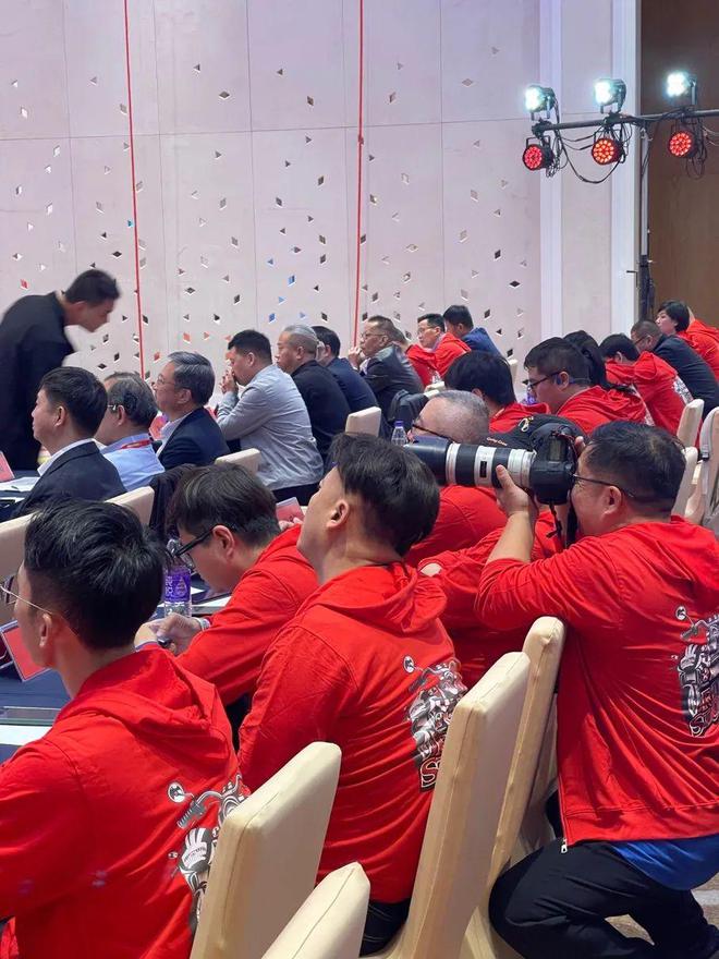 雪落摩道，潮起中原——潤滑油零售行業的變革與展望